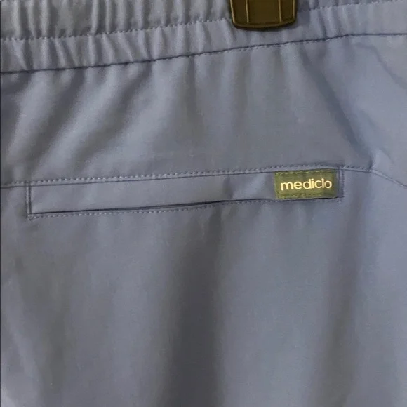 Blue Medical Scrubs Set
Pants M, 2 top S ( but frets M) - Picture 3 of 6